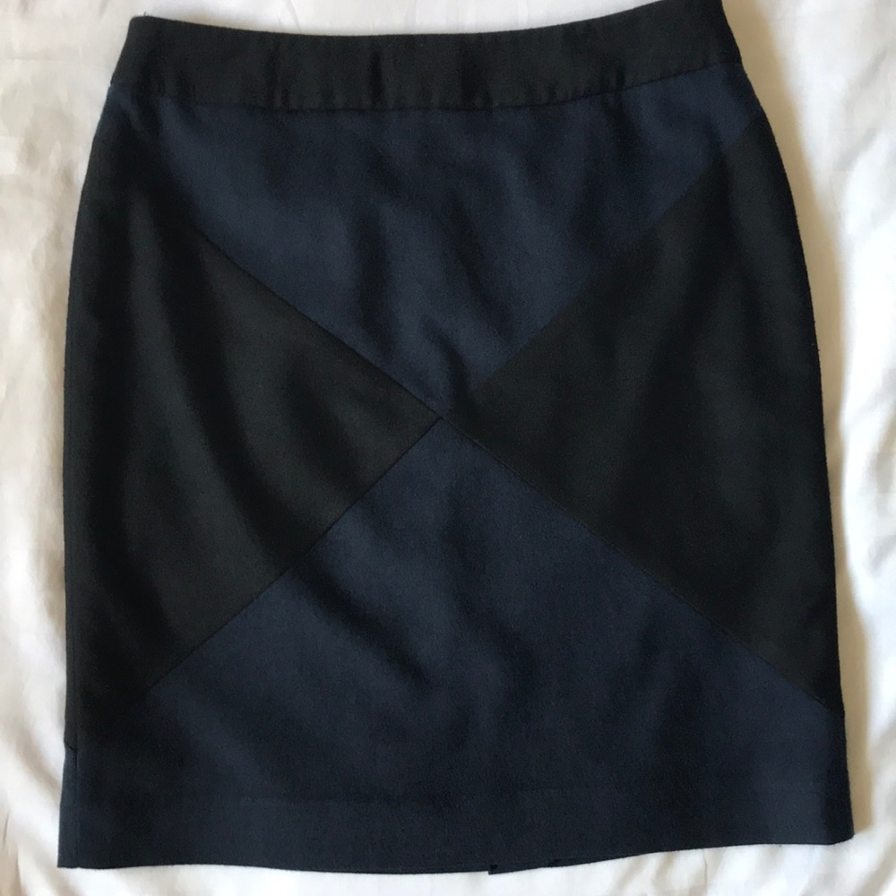 Periphery  Canadian black /navy triangle pieced wool straight skirtEUC